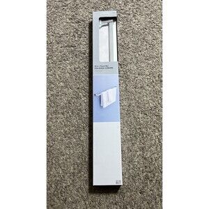 30” OakBrook Collection Towel Bar in Polished Chrome